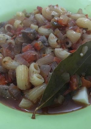 Una foto de Guiso de fideos codito con Carne