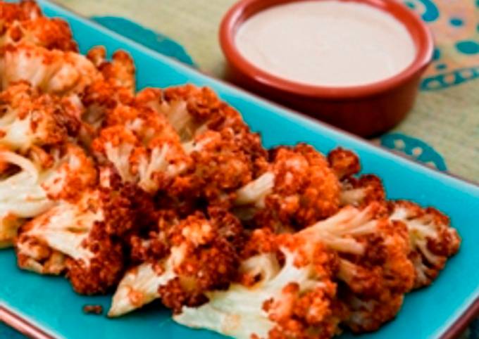 Fried cauliflower florets - arnabeet mekli