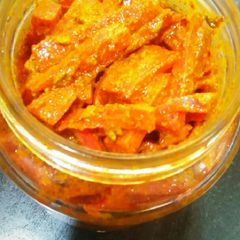 A picture of Gajar ka achar/ carrot pickle.