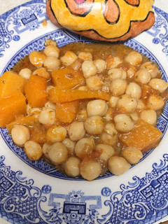 Una foto de Garbanzos con calabaza en olla a presión