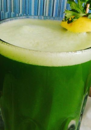 A picture of Bitter gourd juice.