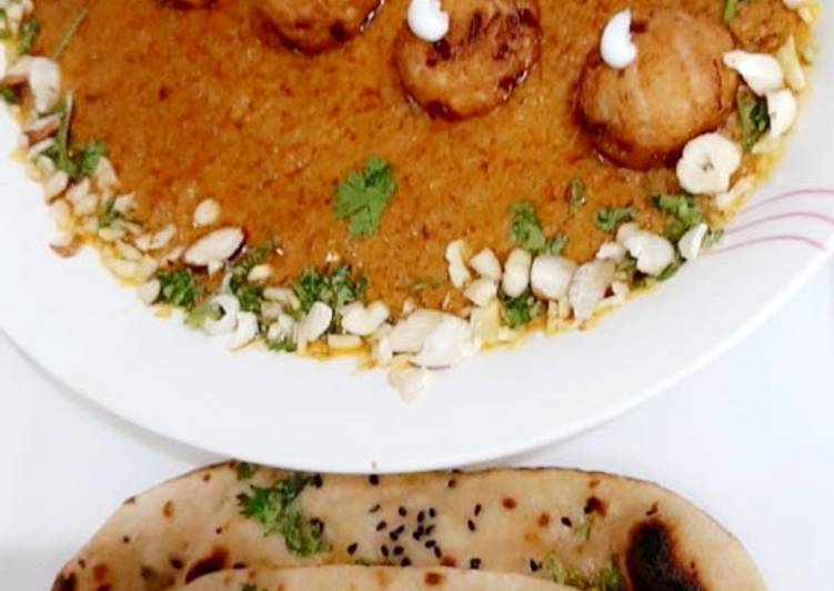 Delicious Arbi kofta with aata naan