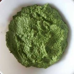 A picture of Green peanut chutney.