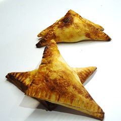 Peach Turnover A picture of Peach Turnover.