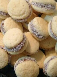 Una foto de Alfajores de Maicena