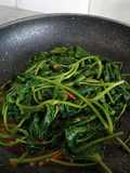 Plecing kangkung khas Lombok