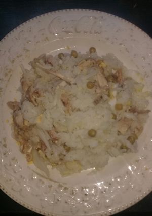 Una foto de Salpicón de arroz con alitas