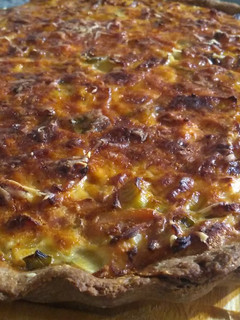 Una foto de Tarta light de pollo y puerro con masa integral