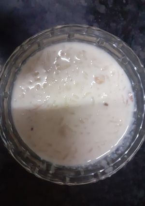 चावल की खीर (Chawal ki kheer recipe in Hindi) रेसिपी मुख्य फोटो