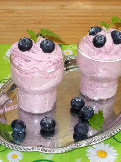 Áfonyás mousse recept fotója