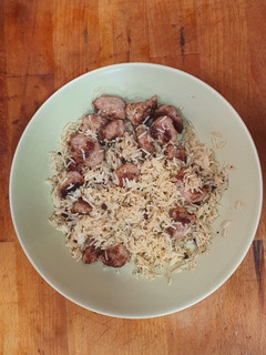 Una foto de Butifarra con arroz