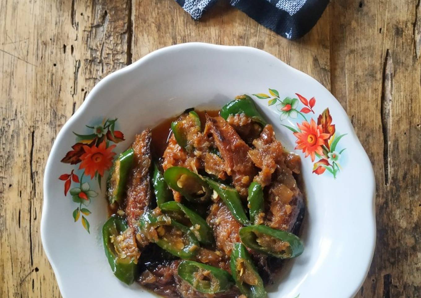 Semur Tongkol Cabe Ijo