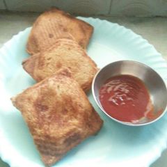 A picture of Veg toast sandwich.
