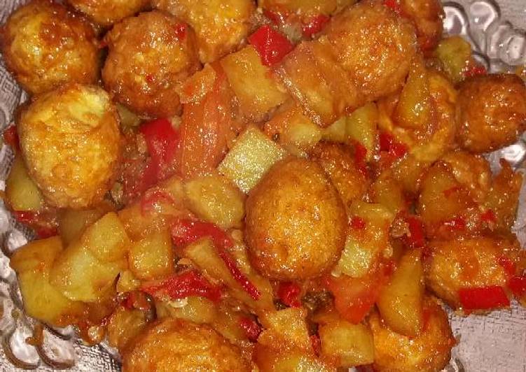 Balado kentang dan telur puyuh nikmat