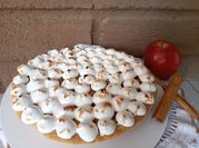 Una foto de tarta de manzana y avena
