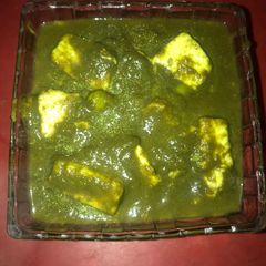 A picture of Palak Paneer.