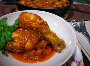 Foto principal de Pollo con tomate