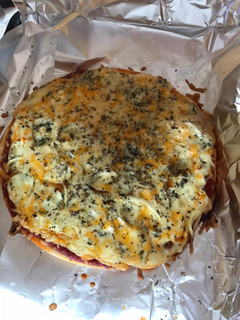 Una foto de Pizza de queso para el #Diadelapizza