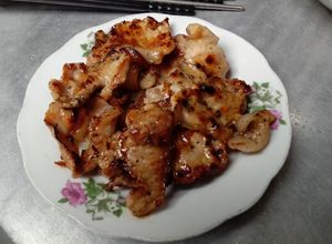 Hình của món Thịt nướng chảo.