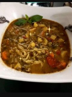 عکسی از دستور سوپ سبزیجات رژیمی🍂