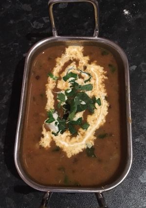 A picture of Daal makhni.