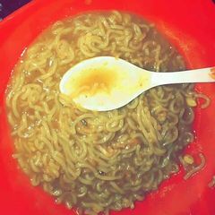 A picture of Boiled maggi.