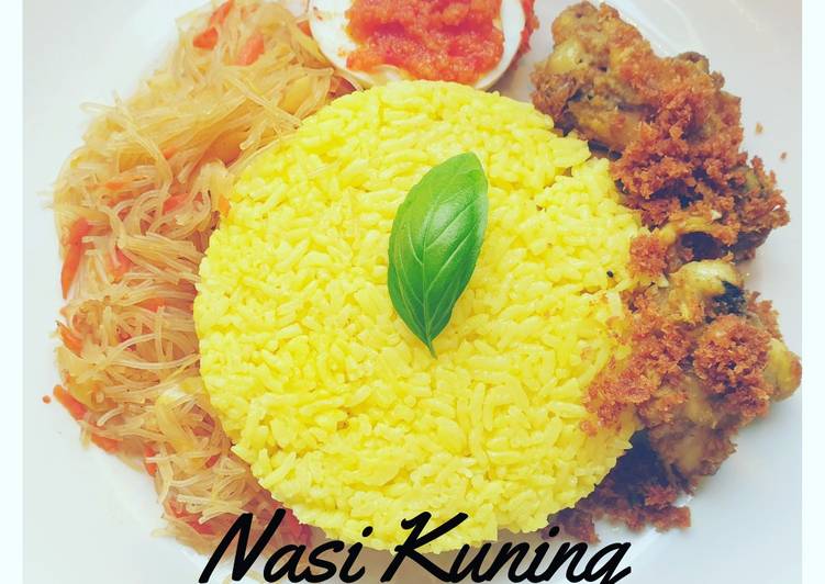 Steps to Prepare Super Quick Homemade Nasi Kuning (Yellow turmeric rice)