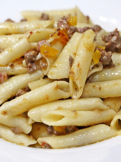 Una foto de Macarrones frítos