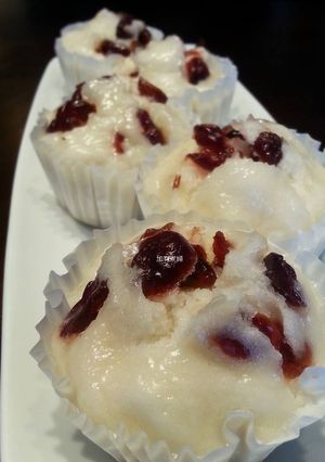 創意發糕：迷你蔓越莓發糕（電鍋法）。 的食譜成品照片