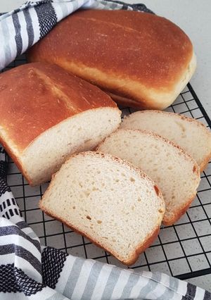 A picture of Basic White Bread.