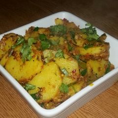 A picture of Aaloo karahi.