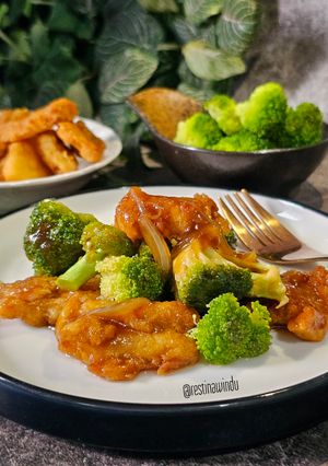 Foto resep Brokoli Dori Saus Bangkok