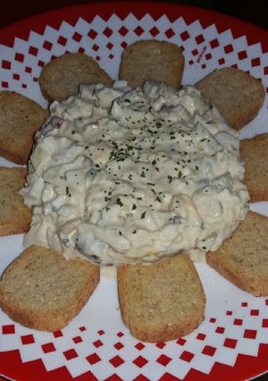 Una foto de Ensaladilla tartararararaaa juanillo
