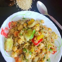 A picture of Quinoa Apricot Salad.