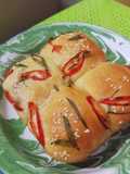 33. Roti Sobek Isi Abon