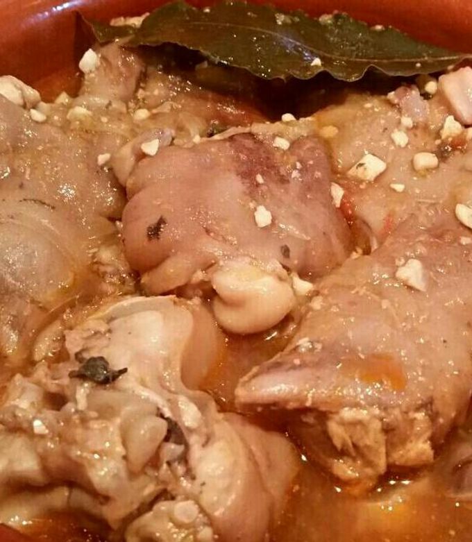 Foto principal de Manitas de cerdo en salsa