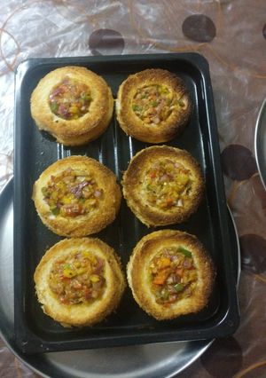 A picture of Bread Pizza.