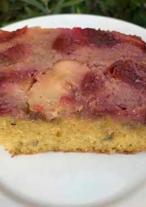 A picture of Pear, plum and strawberry pudding.