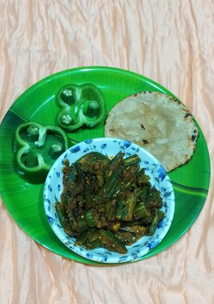A picture of Bhindi capsicum sabji.
