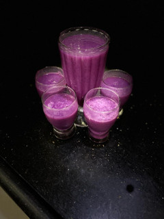 જાંબુ શોટ(jambu shots recipe in gujarati) રેસીપી મુખ્ય ફોટો