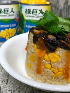 玉米筒仔米糕(微波爐快速版) 的食譜成品照片