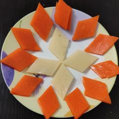 Agar agar papaya sweet A picture of Agar agar papaya sweet.