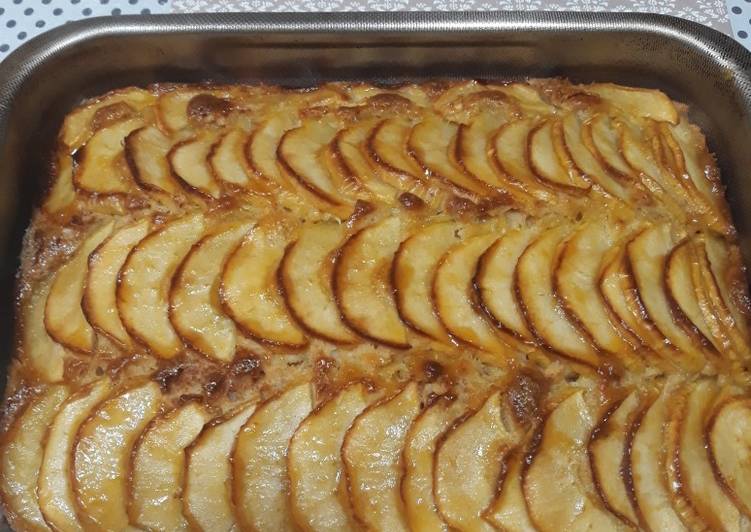 Tarta de manzana con azúcar integral Moreno de caña