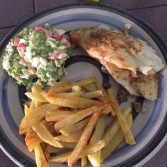 A picture of Hearty Fish & Chips.