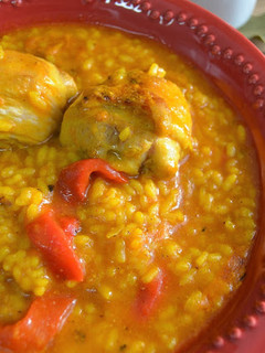 Una foto de Arroz con delicias de pollo