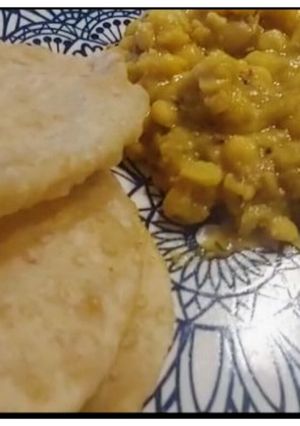 A picture of Kolkata Famous Street Food:: Radhaballavi with Cholar Dal.