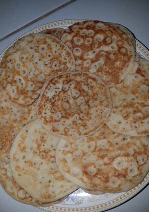 A picture of Flour pan cake.