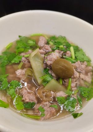 รูปของ เกี๊ยมบ๊วยหมูสับใส่ผักกาดดอง