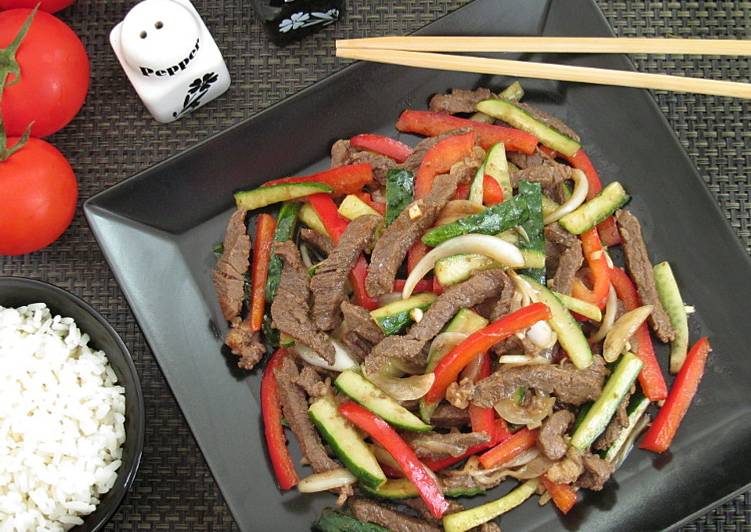 "Ве-ча", или Салат из говядины с огурцами по-корейски