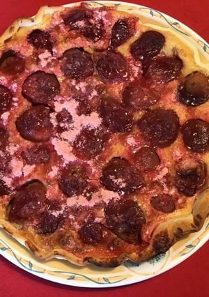 Une photo de Tarte aux quetsches et pralines roses